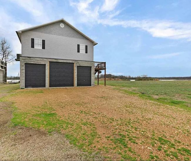 1940 Catfish Ln, Sold in Crump Zoocasa