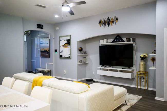 4636 Plantation Oaks Blvd, House other with 4 bedrooms, 2 bathrooms and null parking in ORANGE PARK FL | Image 14