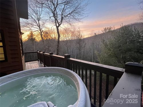 100 Bear Den Mountain View Dr, Spruce Pine, NC, 28777 | Card Image
