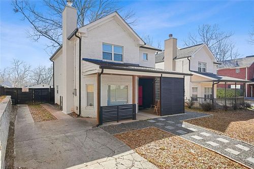 994 Hank Aaron Dr Se, Atlanta, GA, 30315-1738 | Card Image