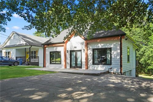 705 S Grand Ave Nw, Atlanta, GA, 30318-6249 | Card Image