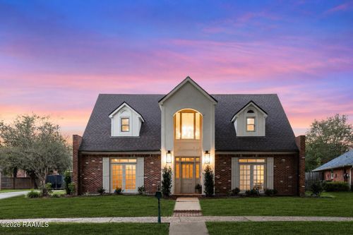 215 Spyglass Ln, Broussard, LA, 70518-6106 | Card Image