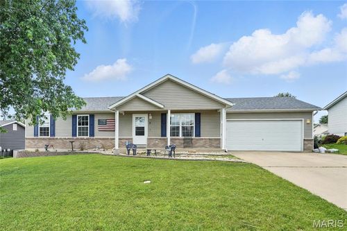 31 Kings Way Dr, Troy, MO, 63379-2375 | Card Image