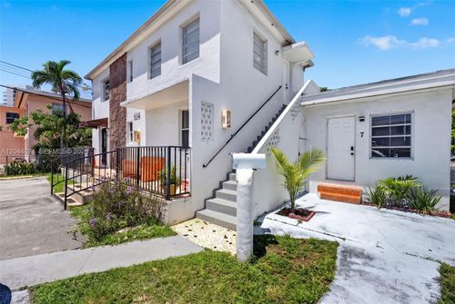 6-1900 Sw 6th St, Miami, FL, 33135-3237 | Card Image