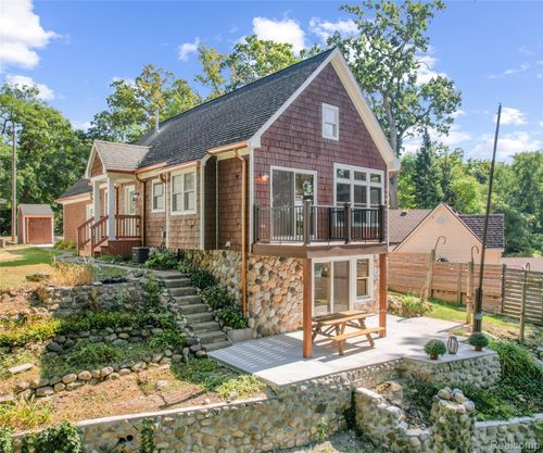 11252 Hiland Ct, Pinckney, MI, 48169-9761 | Card Image