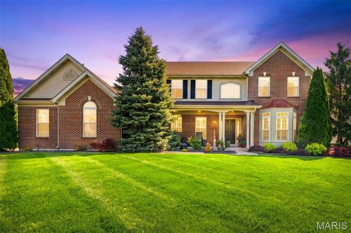 319 Braeswick Dr, Lake St Louis, MO, 63367-2554 | Card Image