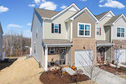 5024 Moss Pine Way, Tega Cay, SC, 29708-8717 | Card Image