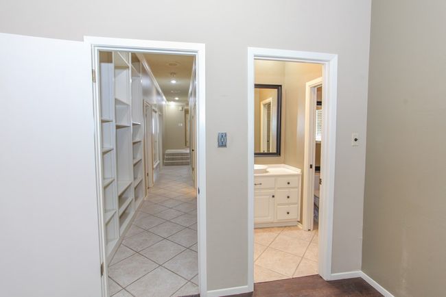 10 Glenwick Cv, House other with 3 bedrooms, 3 bathrooms and 2 parking in Big Spring TX | Image 28