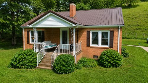 2039 Blackburn Hollow Rd, Cornersville, TN, 37047-7000 | Card Image