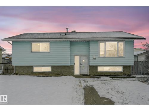 4824 48 St, Gibbons, AB, T0A1N0 | Card Image