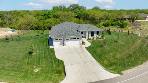 2830 E Kay St, Derby, KS, 67037-4066 | Card Image