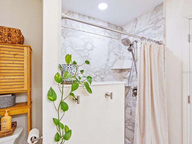 7460 Dickens Dr, House other with 3 bedrooms, 2 bathrooms and null parking in SARASOTA FL | Image 24