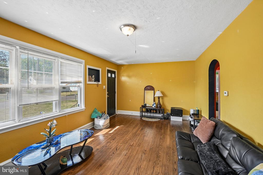 Residential in LANDISVILLE 4