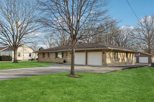 1512 Highview Dr, Des Moines, IA, 50315-4929 | Card Image