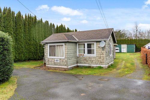 1851 Agassiz Ave, Agassiz, BC, V0M1A3 | Card Image