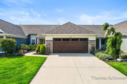 28-944 Bellview Meadow Dr Sw, Byron Center, MI, 49315-8333 | Card Image