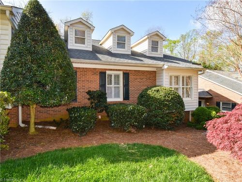 723 Polo Oaks Dr, Winston Salem, NC, 27106-4566 | Card Image