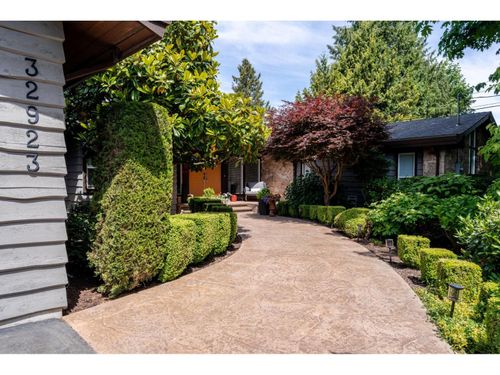 32923 Clayburn Rd, Abbotsford, BC, V4X1W7 | Card Image