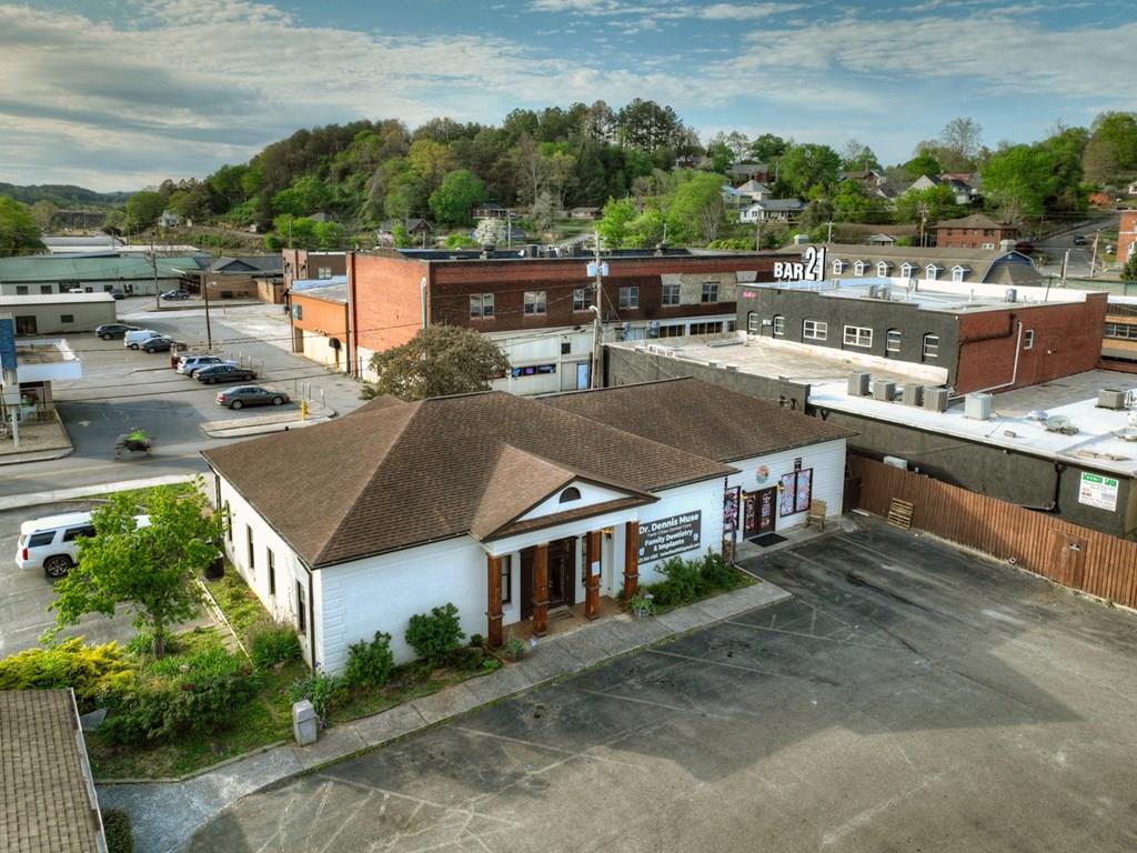 104 Grand Ave, Copperhill, TN 37317