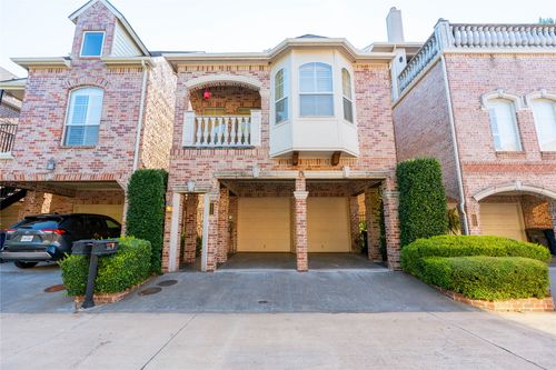 18119 Frankford Lakes Cir, Dallas, TX, 75252-7946 | Card Image