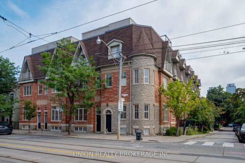 443C Queen St E, Toronto, ON, M5A1T6 | Card Image