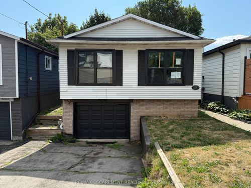 11 Garside Ave S, Hamilton, ON, L8K2V7 | Card Image