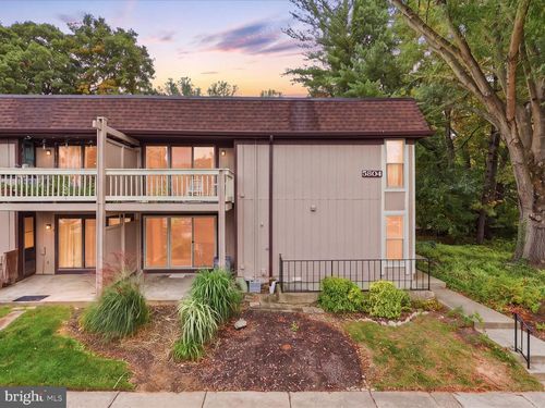 d-5804 Royal Ridge Dr, SPRINGFIELD, VA, 22152-1020 | Card Image