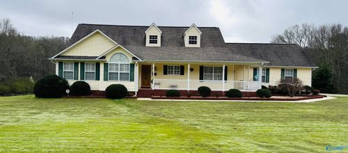 384 Lawson Gap Rd, Boaz, AL, 35956-7404 | Card Image