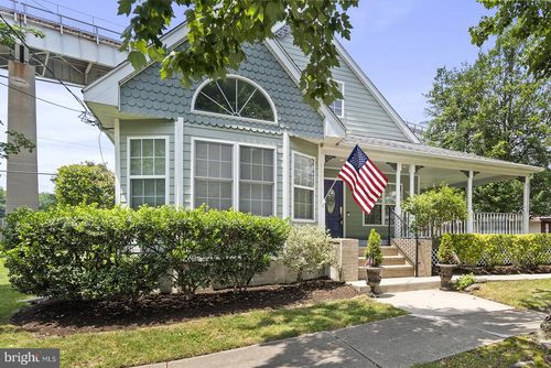 317 George St, Chesapeake City, MD, 21915-1237 | Card Image