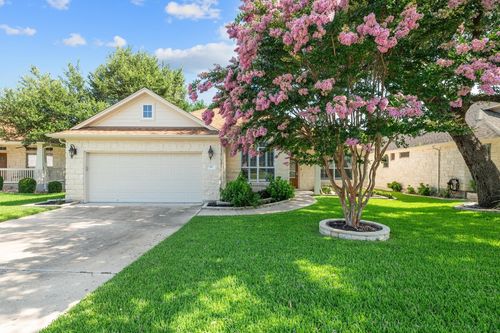 811 River Walk Trl, Georgetown, TX, 78633-5377 | Card Image
