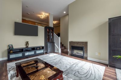 5 - 15353 100 Ave, Townhouse with 1 bedrooms, 1 bathrooms and 7 parking in Surrey BC | Image 1