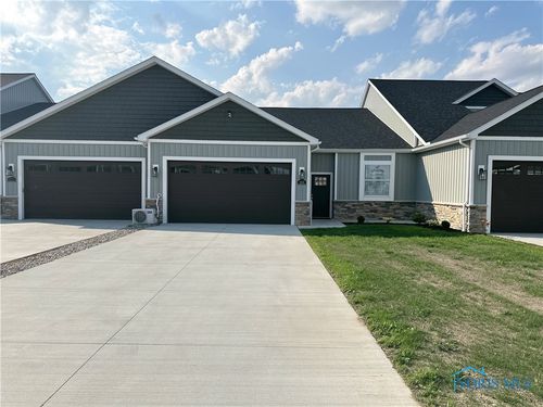 209 E Bridge Rd, Northwood, OH, 43619-1872 | Card Image