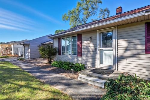 46419 Huling St, Shelby Twp, MI, 48317-3917 | Card Image