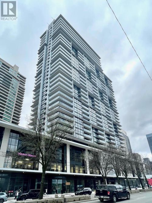 1009-4955 Yonge St, North York, ON, M2N5N6 | Card Image