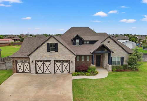 267 Harold Dr Ne, Piedmont, OK, 73078-5032 | Card Image