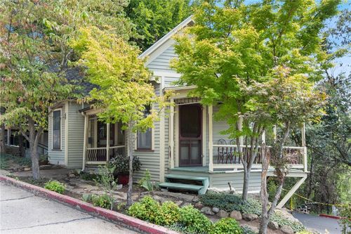 3 Prospect Ave, Eureka Springs, AR, 72632-3046 | Card Image