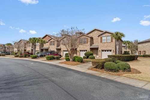 8868 Brown Pelican Cir, Navarre, FL, 32566-3622 | Card Image