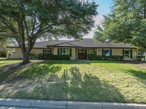 3717 Myrtle Springs Rd, Benbrook, TX, 76116-9212 | Card Image