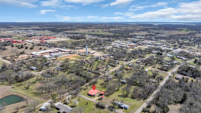 300 Nw 6 Th St, House other with 3 bedrooms, 2 bathrooms and null parking in Kingston OK | Image 13