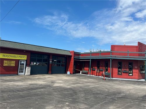 745 East Dr, Geneva, OH, 44041 | Card Image