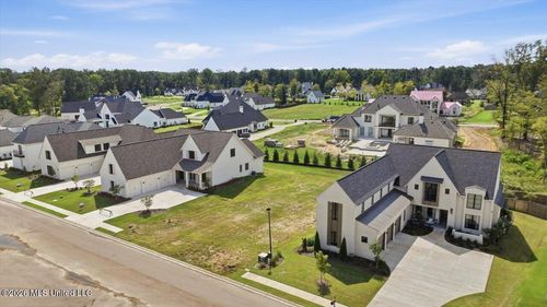 470 Whittington Cir, Madison, MS, 39110-8325 | Card Image