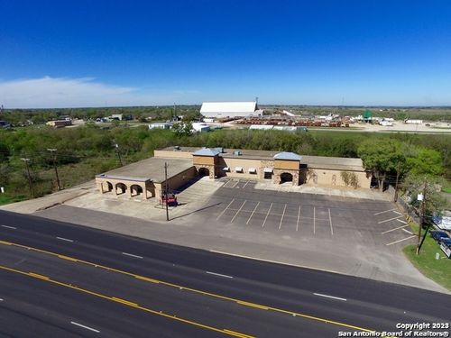 a-1701 E State Highway 97, Jourdanton, TX, 78026-1509 | Card Image