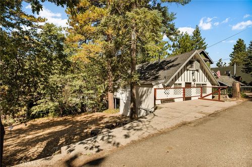 2412 Ridge Dr, Arrowbear Lk, CA, 92382 | Card Image