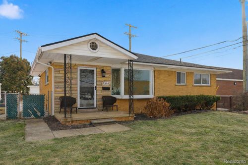 1544 Sheffield Rd, Birmingham, MI, 48009-7221 | Card Image