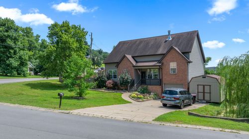 114 Cartwright Pkwy, Goodlettsville, TN, 37072-7060 | Card Image