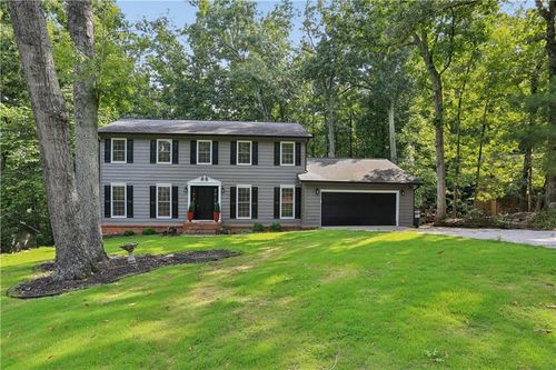 2063 Six Branches Dr, Roswell, GA, 30076-3048 | Card Image