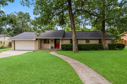 209 Summit Dr, Conroe, TX, 77303-1560 | Card Image