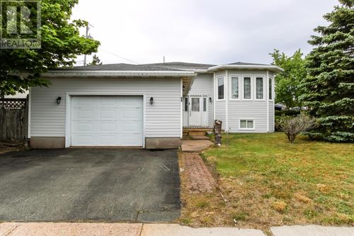 1 Creston Pl, St. John's, NL, A1E5X2 | Card Image
