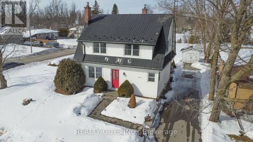 1 Wellington Street E, Kawartha Lakes (Omemee), ON, K0L2W0 | Card Image