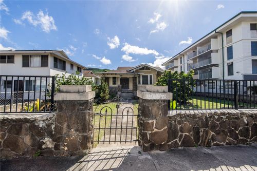 1645 Nuuanu Ave, Honolulu, HI, 96817-3237 | Card Image